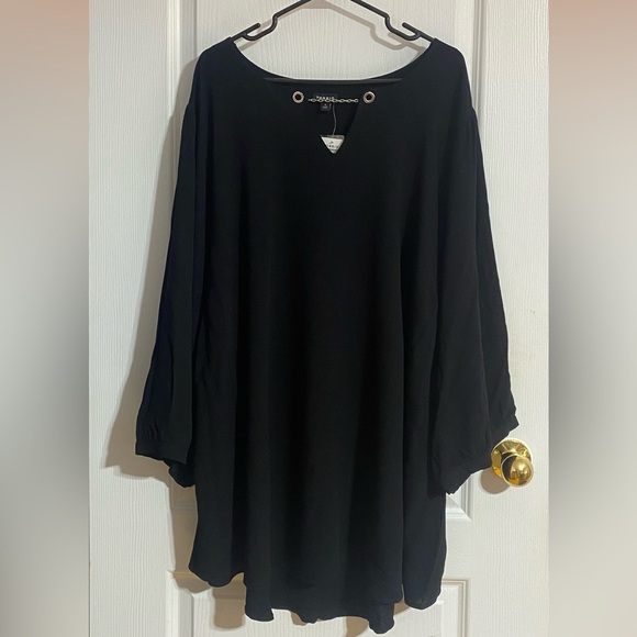 NWT Torrid Mini Black Long Sleeve Dress With Chain Detail Size 5X - Picture 1 of 8